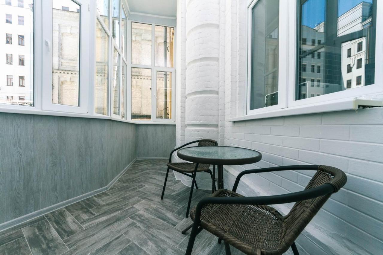 Vip Near Premier Palace & Arena City Kyiv Exterior photo